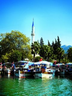 10 Dias de turismo na Turquia - Istambul, Gallipoli, Tróia, Efesos, Pamukale, Konya e Capadocia de ônibus a partir de 980 Euros
